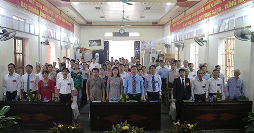 https://hatrung.thanhhoa.gov.vn/portal/Photos/2019-03/8ad33c09fa466d6dIMG_8724.JPG